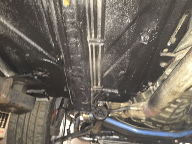 1984 DOLPHIN GRAY BMW 3-Series Coupe