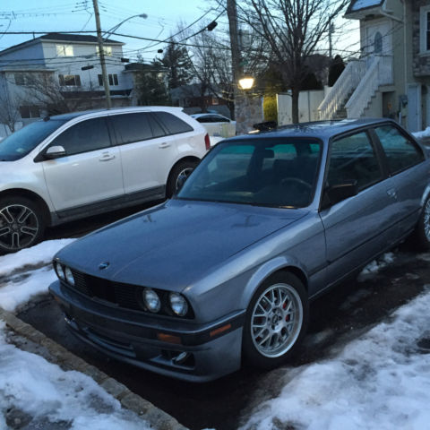 1984 DOLPHIN GRAY BMW 3-Series Coupe