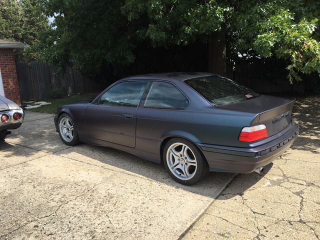 1994 Beta-Midnight Flip Pearl BMW M3 Coupe