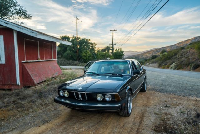 1986 Gray BMW 7-Series Sedan