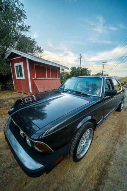1986 Gray BMW 7-Series Sedan