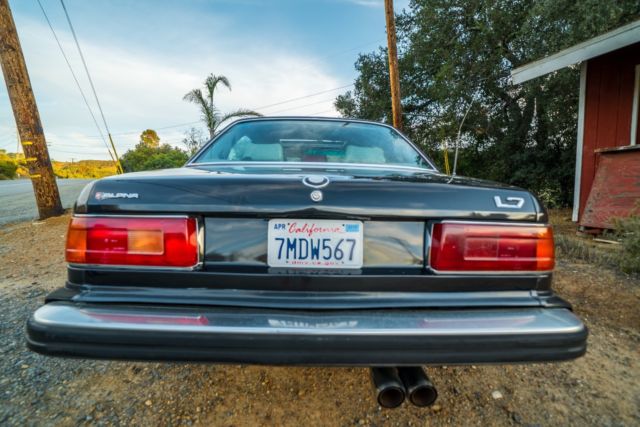 1986 Gray BMW 7-Series Sedan