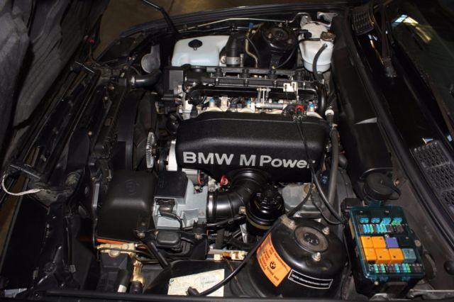 1988 Diamond Black metallic BMW M3 Coupe