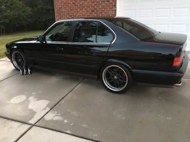 1991 Black BMW M5 Sedan