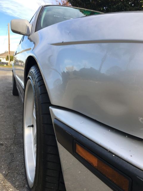 1991 SILVER BMW 5-Series