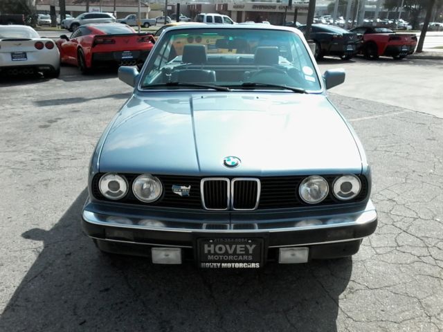 1989 Blue BMW 3-Series Convertible