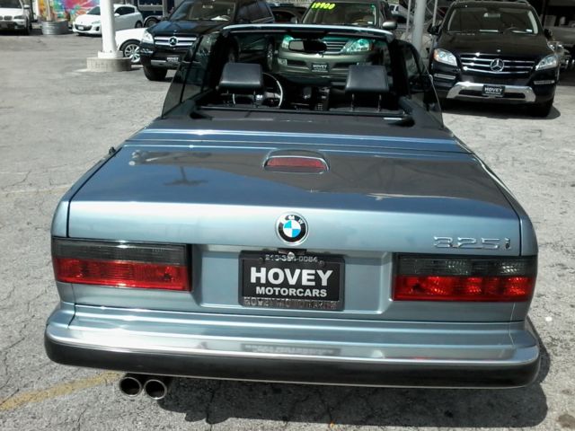 1989 Blue BMW 3-Series Convertible