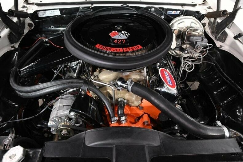 1969 White Chevrolet Camaro Hardtop