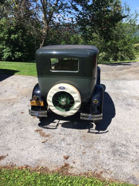1930 green Ford Model A