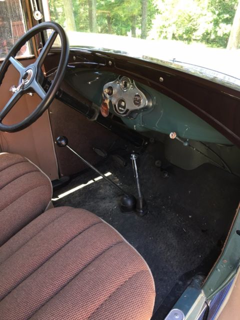 1930 green Ford Model A