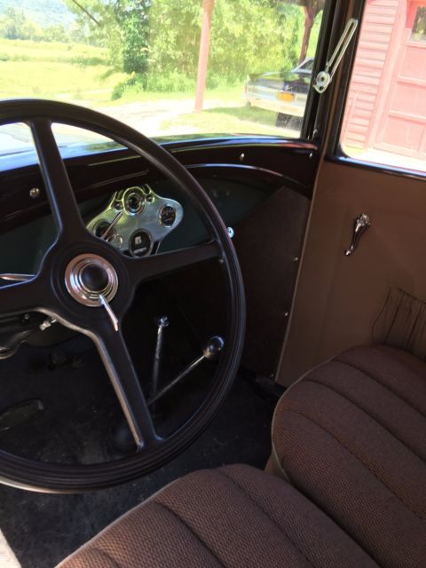 1930 green Ford Model A