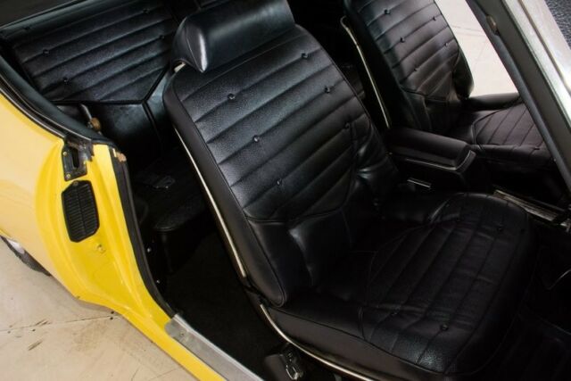 1970 Yellow Oldsmobile 442 Hardtop