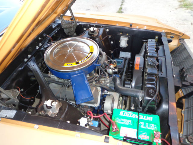 1970 METALLIC GOLD Ford Mustang