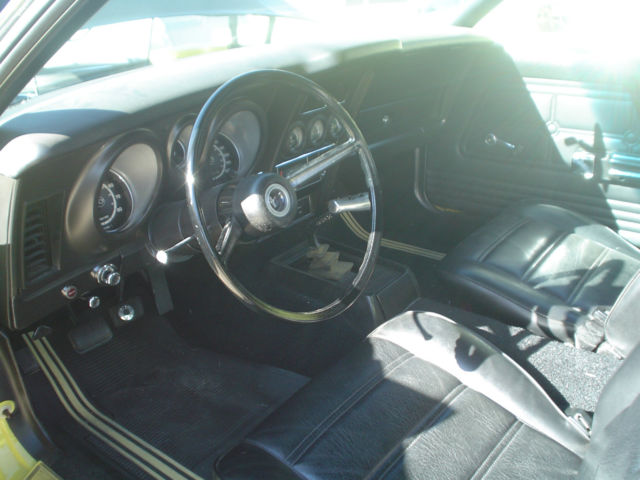 1971 Grabber Yellow Ford Mustang 2 door fast back
