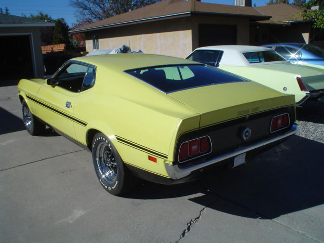 1971 Grabber Yellow Ford Mustang 2 door fast back