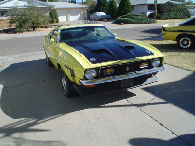 1971 Grabber Yellow Ford Mustang 2 door fast back