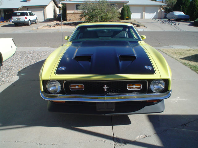 1971 Grabber Yellow Ford Mustang 2 door fast back