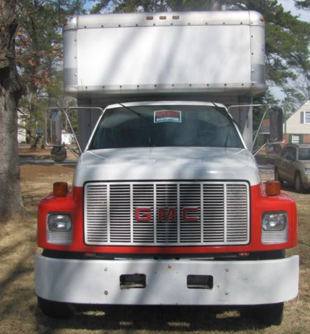 1994 White GMC Other BOX