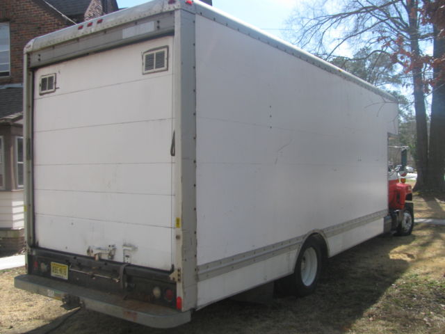 1994 White GMC Other BOX