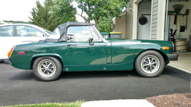 1986 Green Jaguar XJ6 Sedan