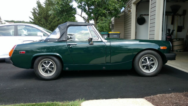 1986 Green Jaguar XJ6 Sedan