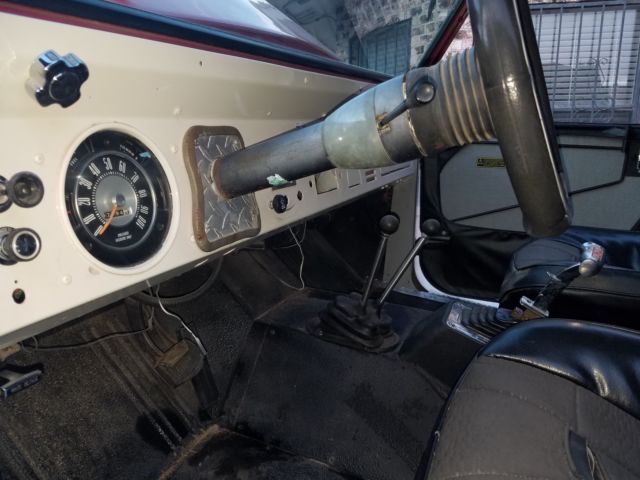 1968 RED Ford Bronco