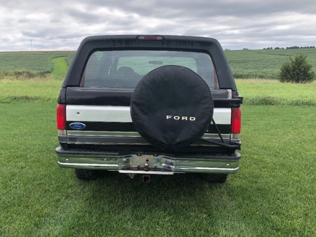 1992 Black Ford Bronco