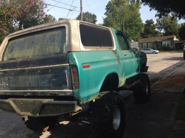 1979 Green Ford Bronco 2 DOOR SUV