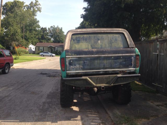 1979 Green Ford Bronco 2 DOOR SUV