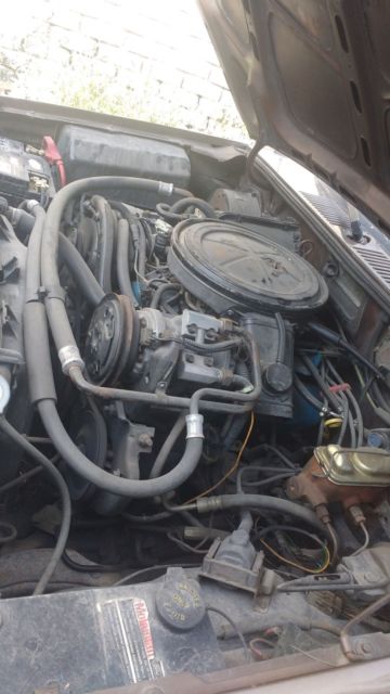 1984 Light and dark coffee Ford Bronco II