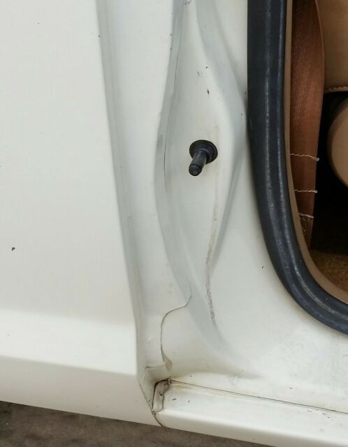 1986 White Ford Bronco II SUV