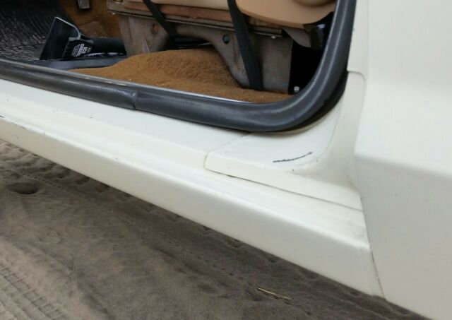 1986 White Ford Bronco II SUV