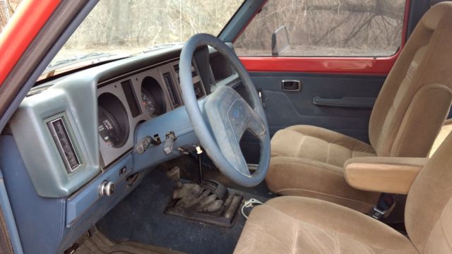 1986 Red Ford Bronco SUV