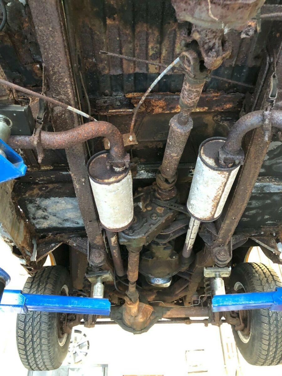 1971 Blue Ford Bronco SUV