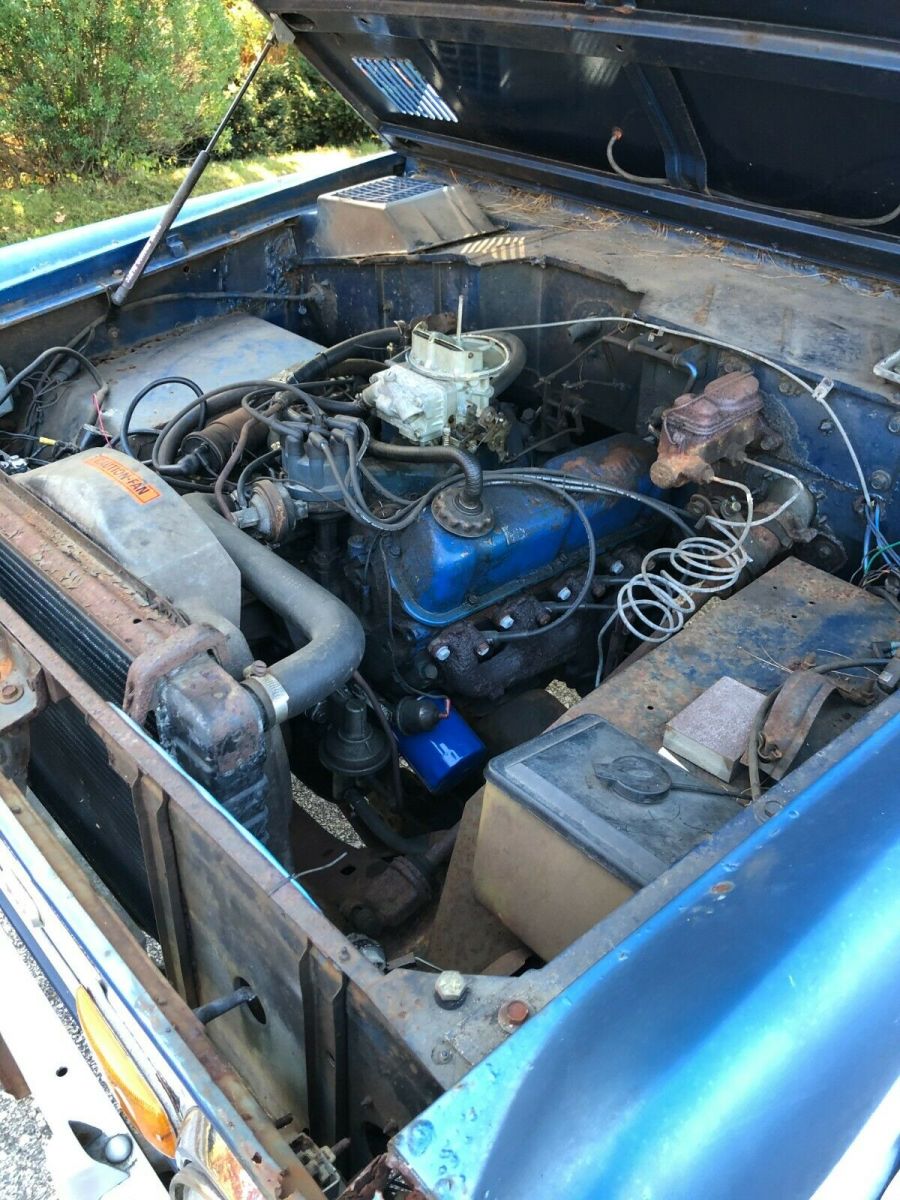 1971 Blue Ford Bronco SUV