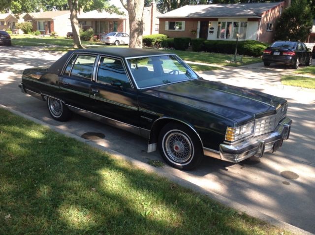 1977 Pontiac Bonneville