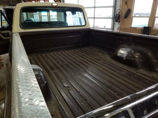 1978 Brown Ford F-250 Pickup Truck