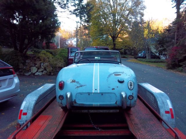 1959 blue Austin Healey Sprite Convertible