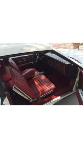 1982 White Buick Riviera 2 door