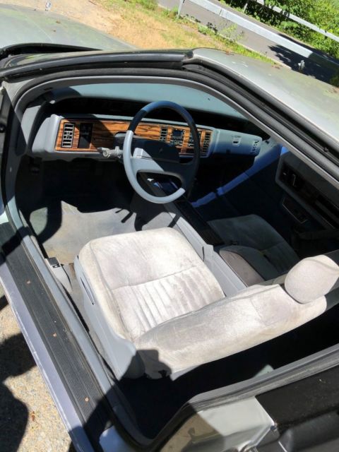 1990 Silver Buick Regal Coupe