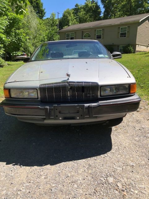 1990 Silver Buick Regal Coupe
