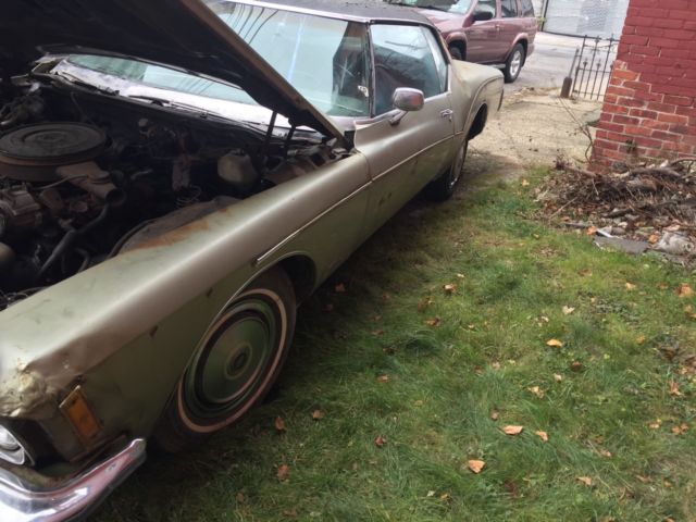 1972 Green Buick Riviera Coupe