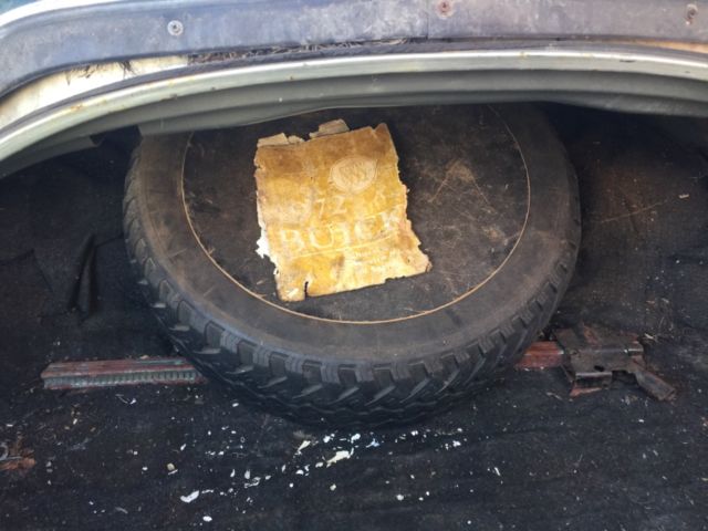 1972 Green Buick Riviera Coupe