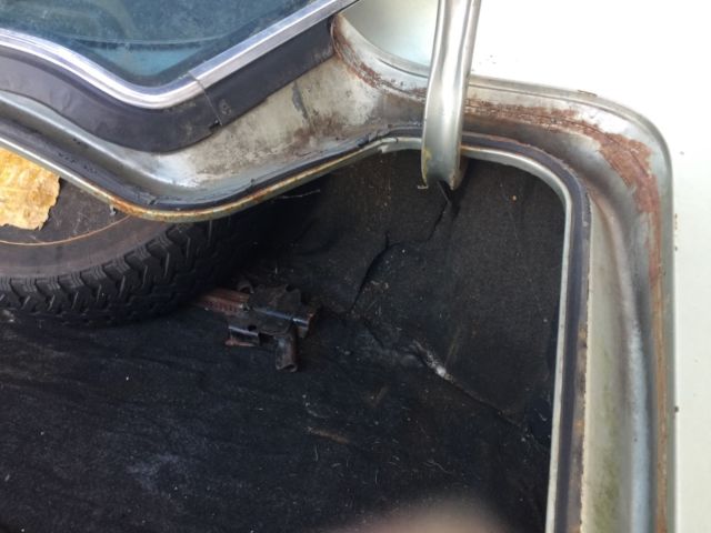 1972 Green Buick Riviera Coupe