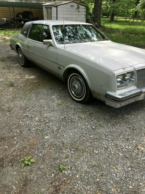 1980 Gray Buick Riviera Coupe