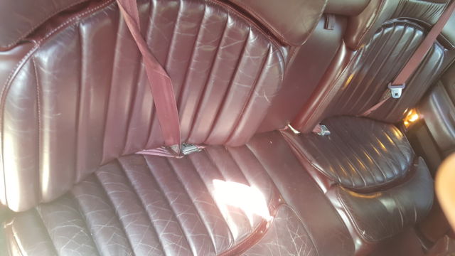 1993 White Buick Roadmaster Sedan