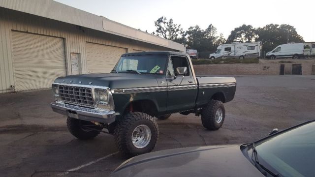 1979 Green Ford F-150 Standard Cab Pickup