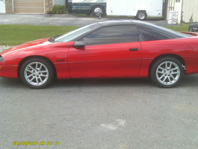 19940000 Red Chevrolet Camaro Coupe