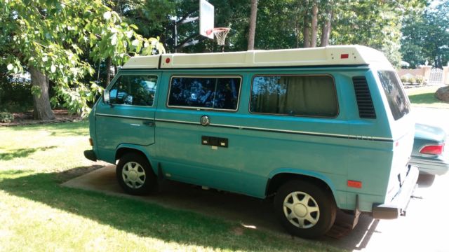 1982 Blue Volkswagen Bus/Vanagon Van Camper