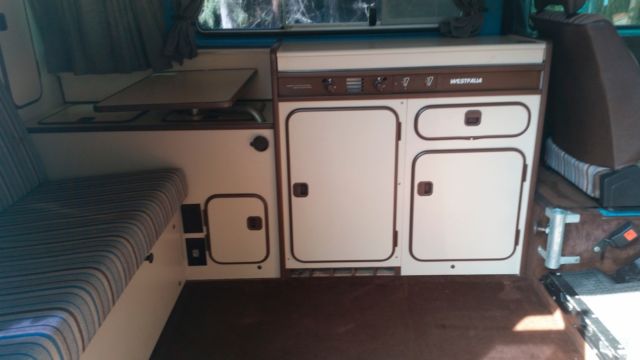 1982 Blue Volkswagen Bus/Vanagon Van Camper